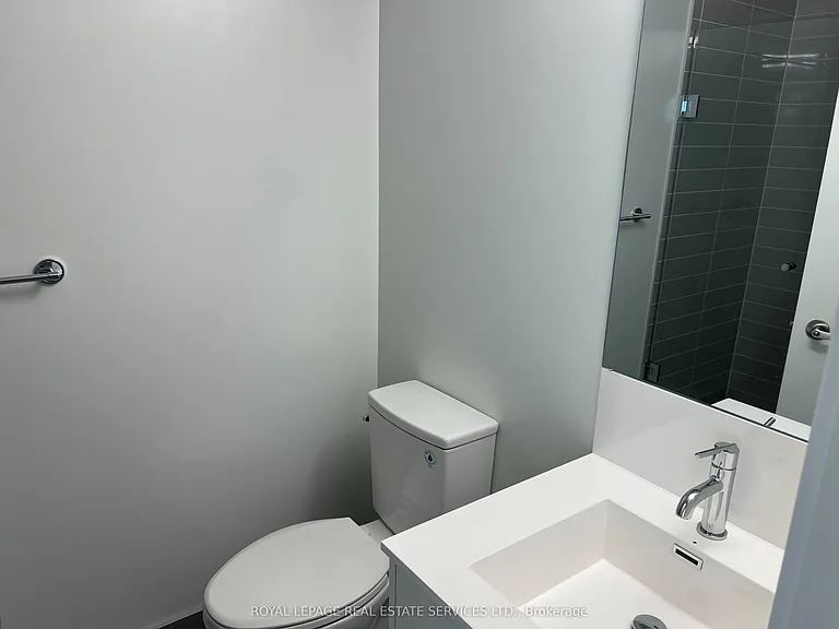 4010 Eglinton Ave W #430 — Photo 9