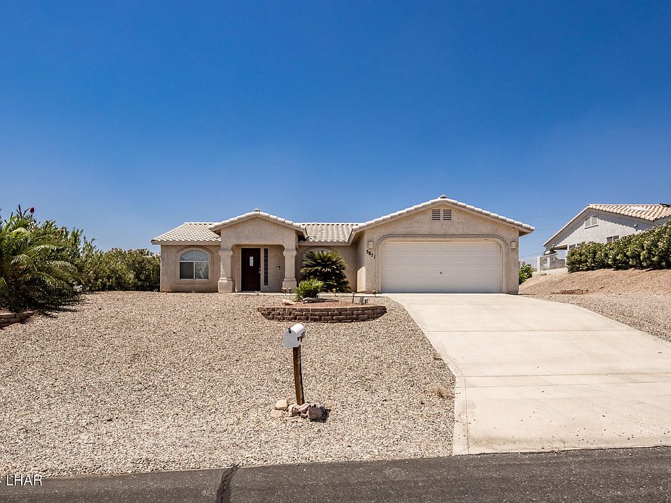 1st image of 3871 Churchill Dr