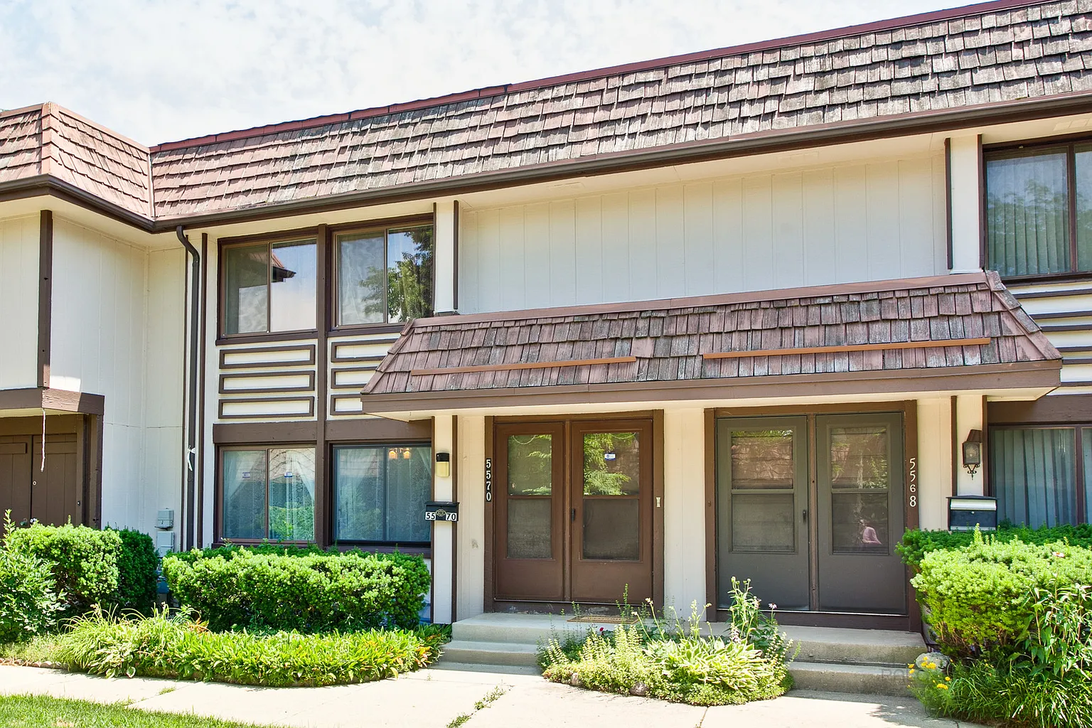 5570 Court F photo 1