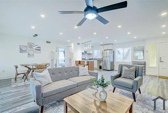 1st image of 6104 Whiskey Creek Dr #1