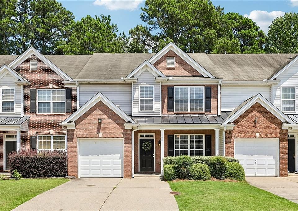 1st image of 3034 Kentmere Dr