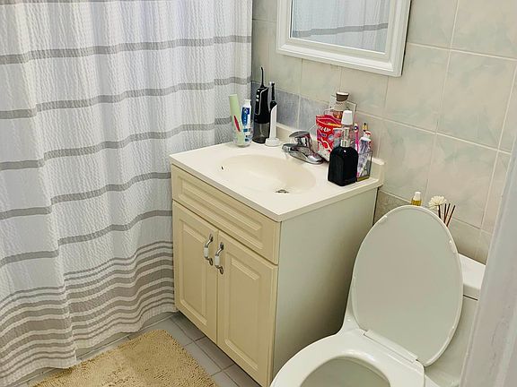 5th image of 3038 14th St Ste 1