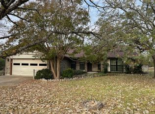 209 Thomas Ridge Rd, Burnet, TX 78611