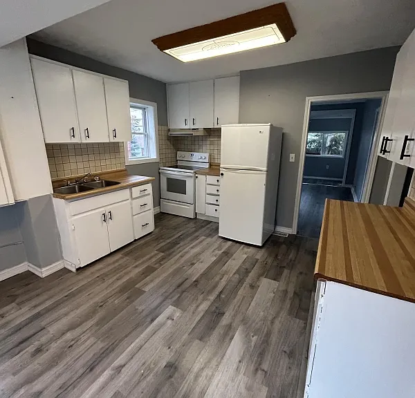 341 Melvin Ave — Photo 3
