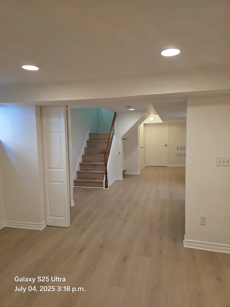 Building Photo - 32 Houston Cres #LEVEL B