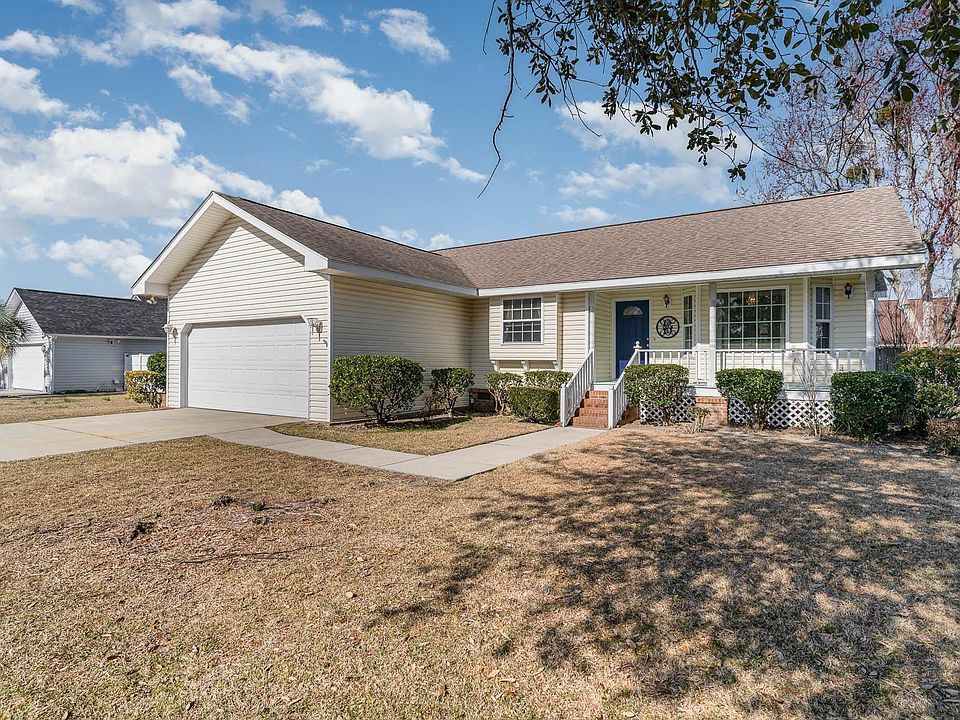 2nd image of 7 Pierce Pl.