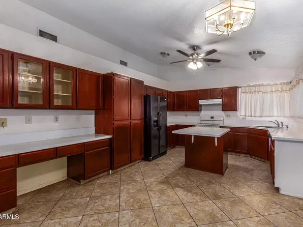 8591 W OREGON Avenue, Glendale, AZ 85305