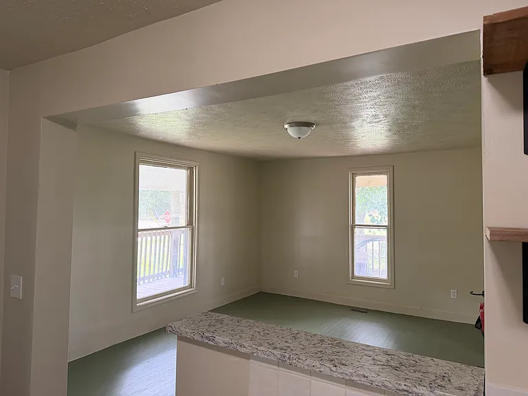 600 W Cave St — Photo 6