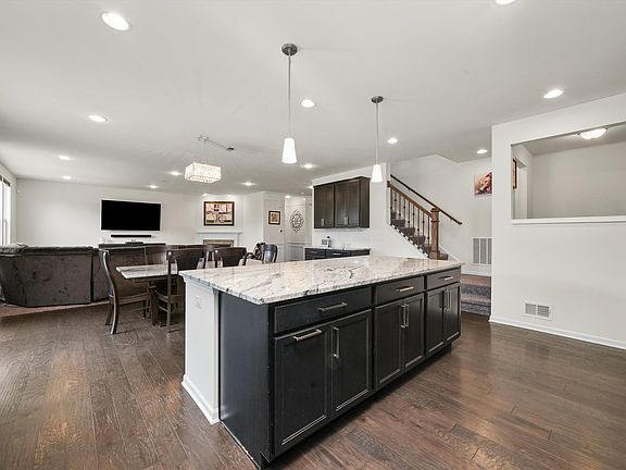5th image of 8292 Mulberry Dr