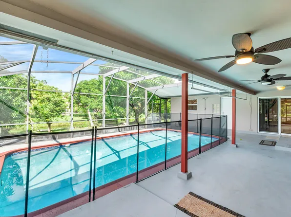 4040 NW 106 Drive, Coral Springs, FL 33065