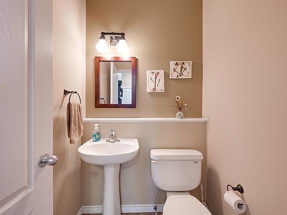 4th image of 6132 Stinson Way NW