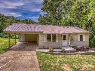 514 E Gordon Ave, Harrison, AR 72601