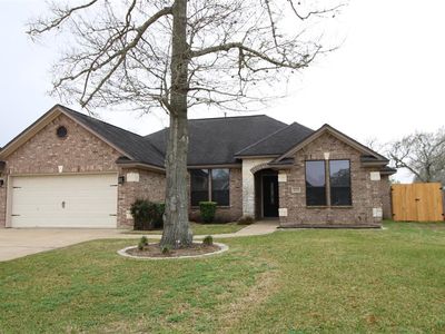 123 Corkwood St, Lake Jackson, TX, 77566