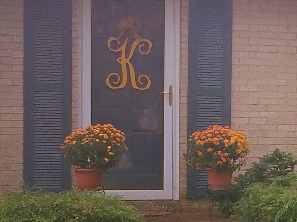 1st image of 1001 Honeysuckle Ln