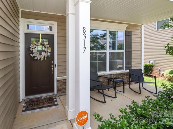 8317 Dallas Bay Rd, Charlotte, NC 28278