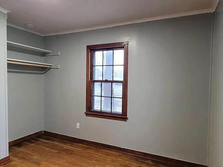 1101 W Hendrickson St — Photo 11