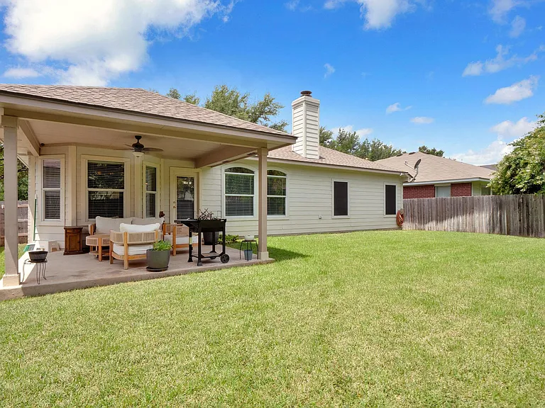 3339 Rod Carew Dr — Photo 25