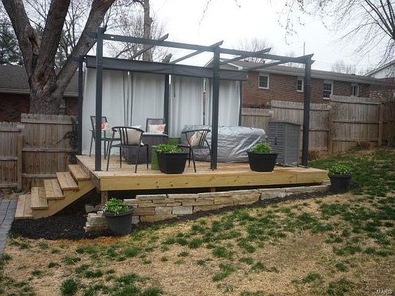 4th image of 608 S Lincoln Ave