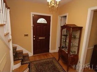 16 Everett St, Tuckahoe, NY 10707