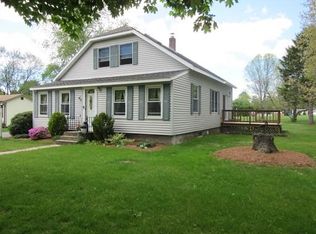 108 Shirley Rd, Lancaster, MA 01523