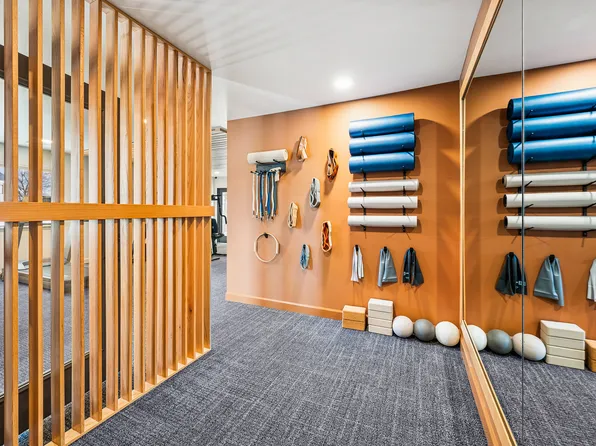 Port Crossing Apartments