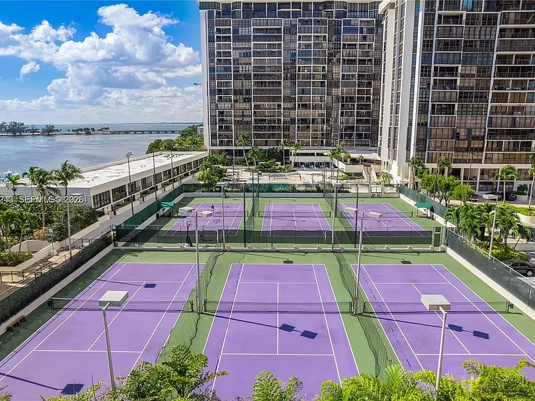 1865 Brickell Ave #A805 — Photo 14