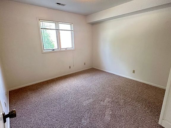 5th image of 458 N 26th Pl Unit 8