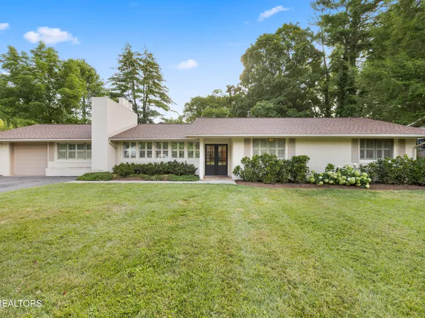 318 Wesley Rd, Knoxville, TN 37909