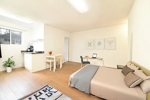 280 Eglinton Ave W #2 Photo 1