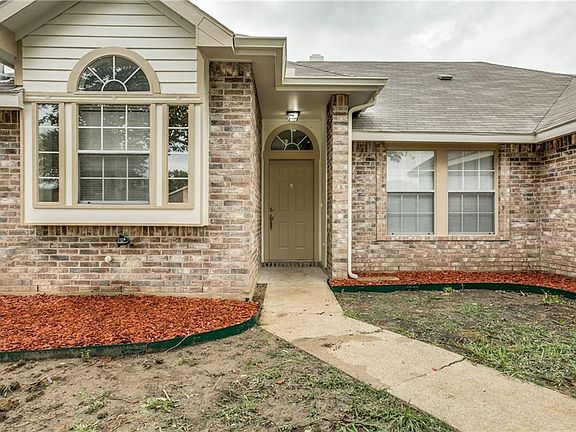 2nd image of 6607 Pecanwood Dr