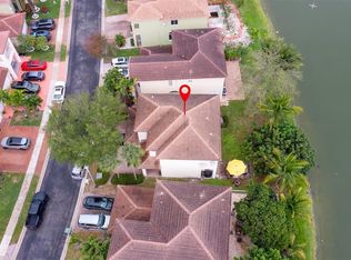 2257 NW 77th Ter, Pembroke Pines, FL 33024
