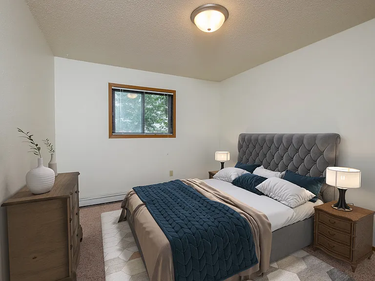 Fargo, ND Cedars 2 Apartments | Bedroom