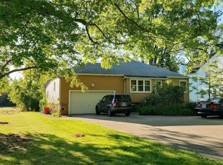 1153 Clague Rd, Westlake, OH 44145