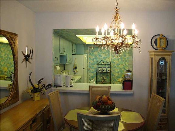 Dining room and pass thru