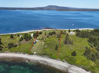 2 Bar Is, Bernard, ME 04612