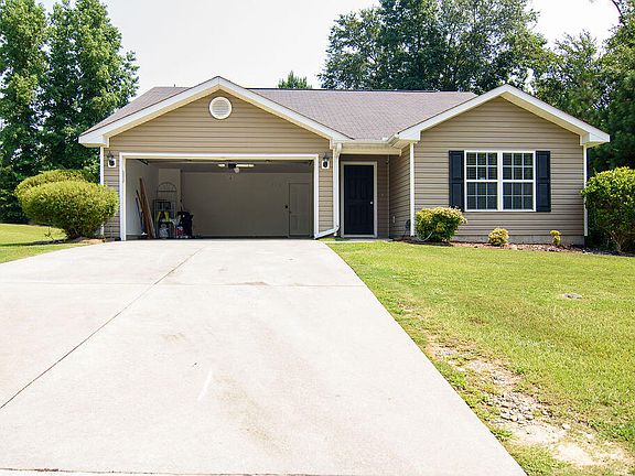 3rd image of 800 Westlawn Drive
