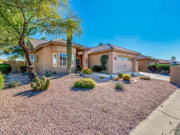 2nd image of 9341 E Jadecrest Dr