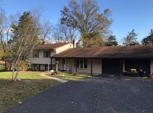 341 Salford Station Rd, Perkiomenville, PA 18074