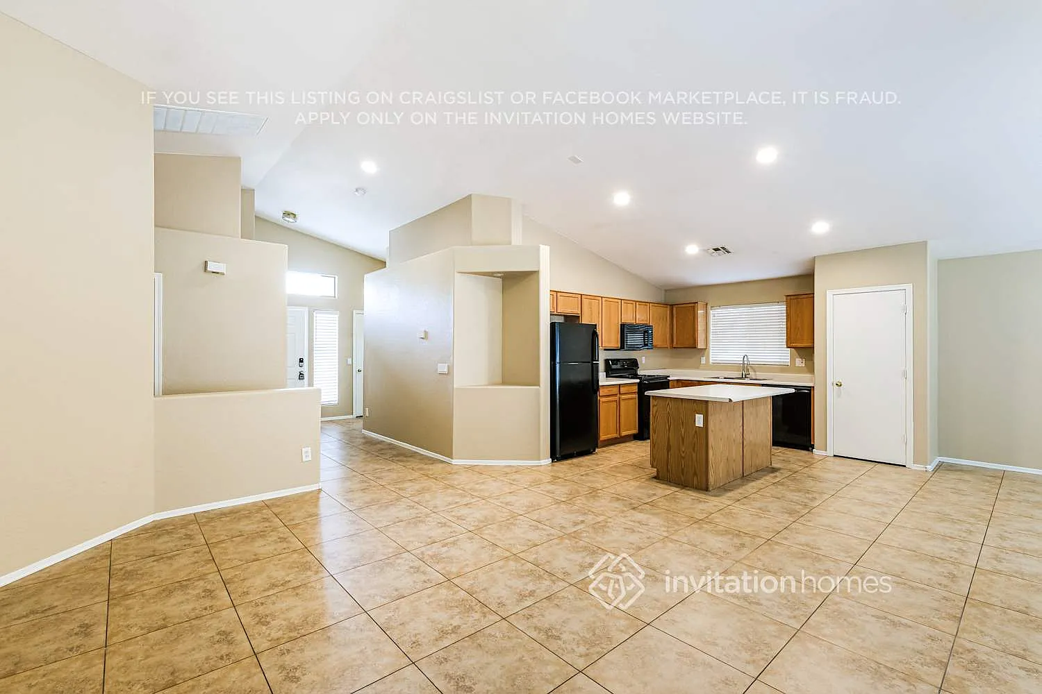 9129 W Mackenzie Dr Phoenix, AZ 85037 — Photo 4