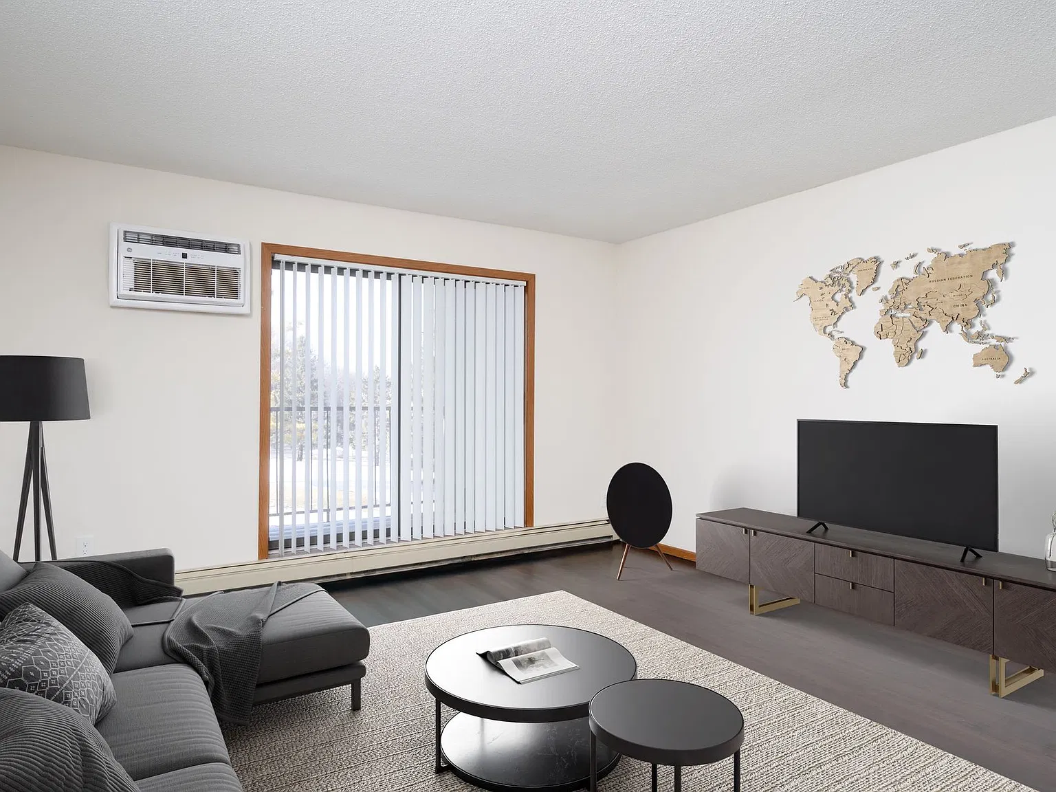 Hummingbird Cove Apartments — Photo 2