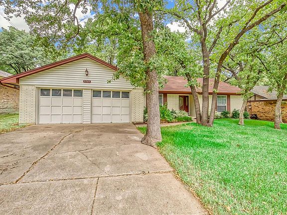 3rd image of 5707 Ember Dr