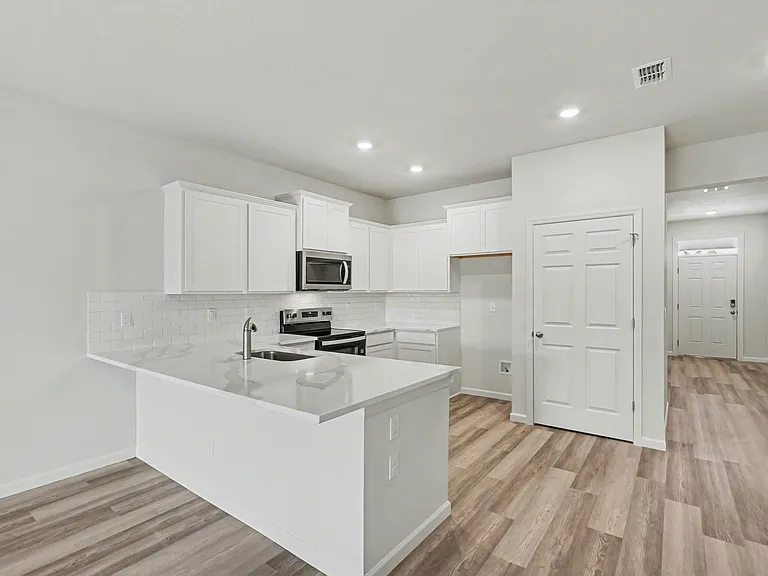 8995 Orchid Reserve Cir — Photo 4