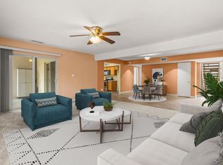 6880 Hyde Park Dr UNIT B, San Diego, CA 92119
