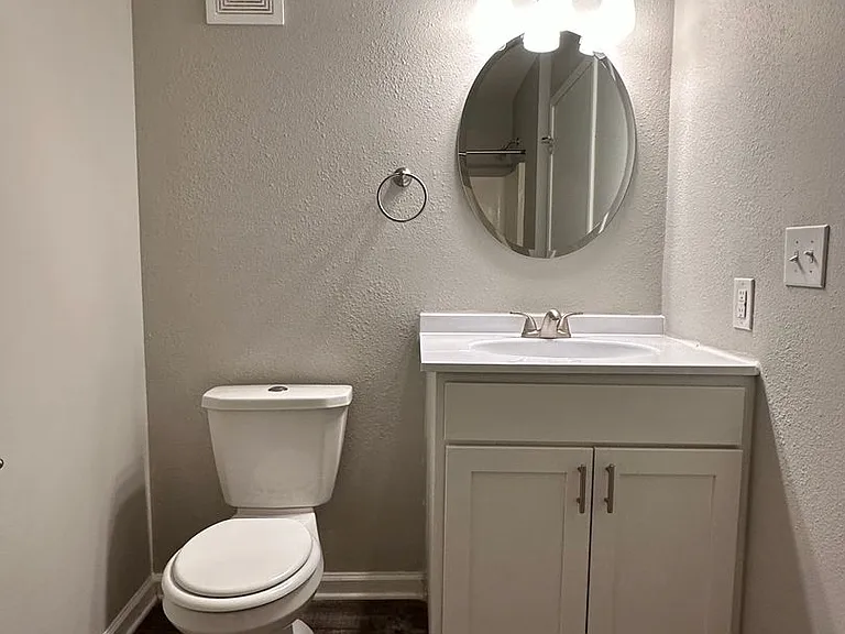 Rocky View Apartment Homes — Photo 37