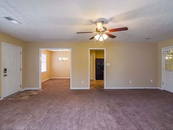 4th image of 2864 Shane Dr