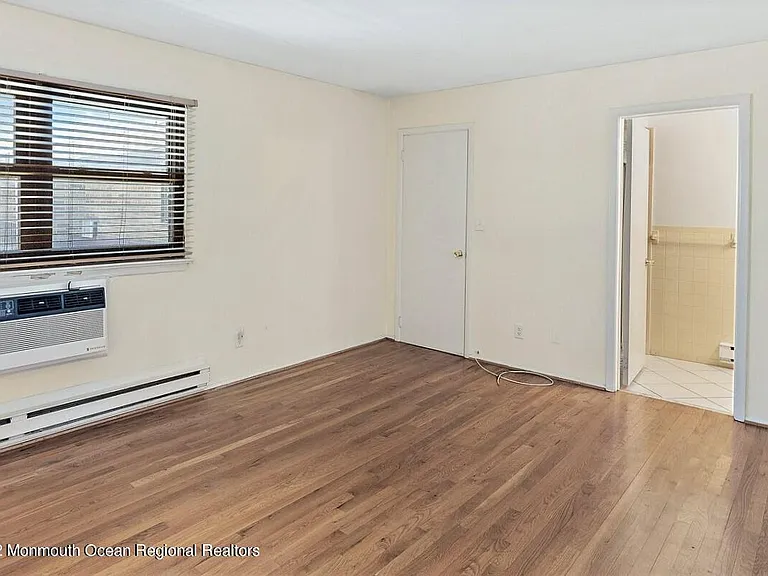 1501 Ocean Ave #1W — Photo 21