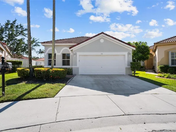 728 Juniper Ln, Weston, FL 33327