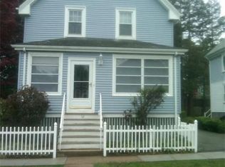 12 Putnam St, Peabody, MA 01960
