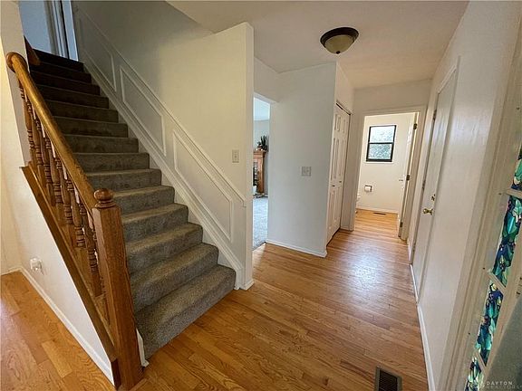 4th image of 8940 Cadiz Ct
