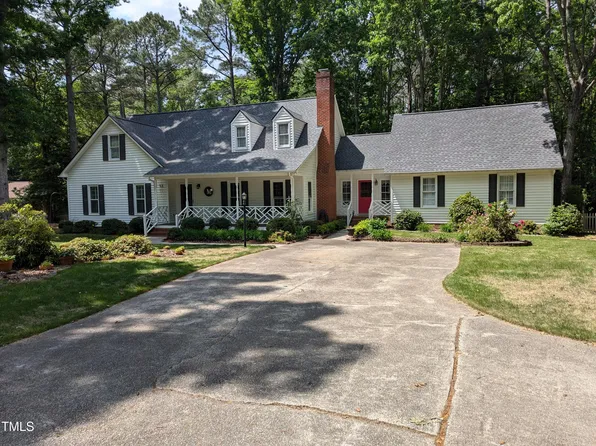 7401 Walnut Grove Ln, Zebulon, NC 27597